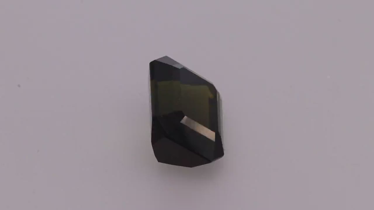 Green Tourmaline 8.28 ct